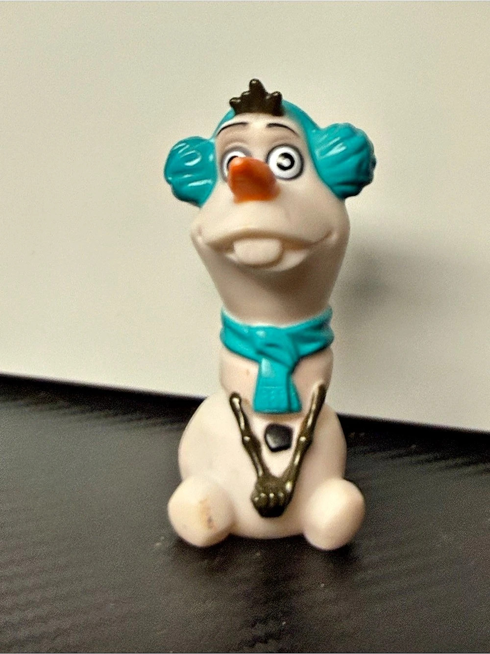 Disney Frozen OLAF SNOWMAN 3.5" Figure Plastic Toy